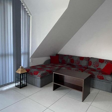 Stunning 2-Bed Apartment In Sea Resort Varna Saints Constantine and Helena Exterior foto